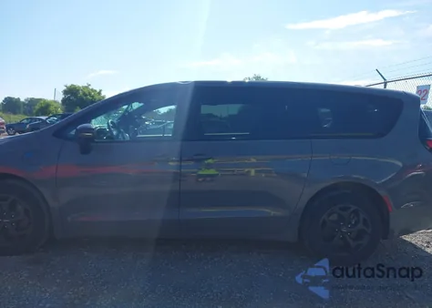 2023 Chrysler Pacifica Hybrid Limited from USA, damaged, VIN 2C4RC1S71PR569860